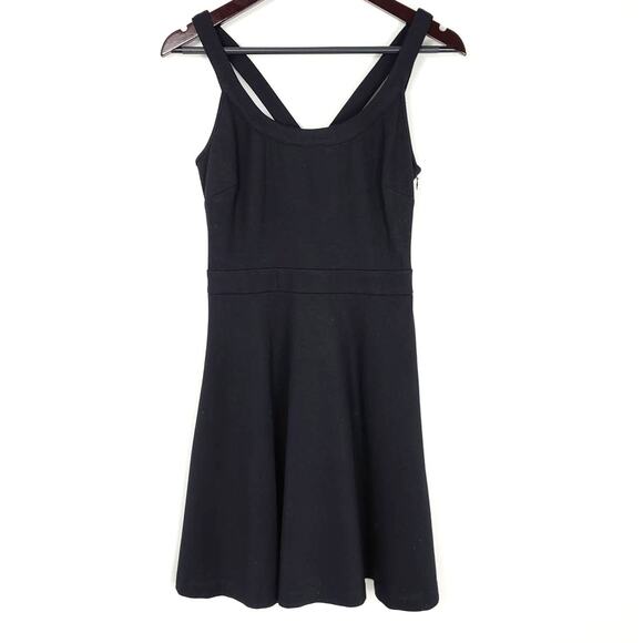 Banana Republic Ponte Knit Fit and Flare Dress Size 2 NWT - Picture 2 of 5